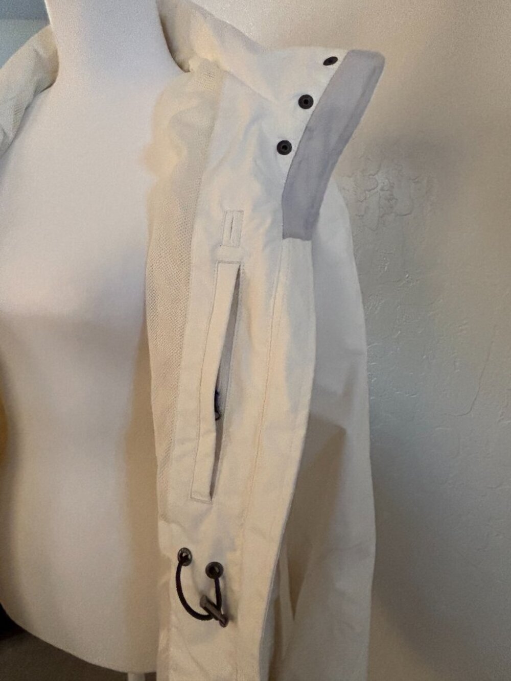 Eddie Bauer-WeatherEdge Jacket. White. - Picture 8 of 14